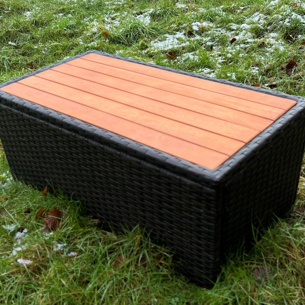 Wicker Table