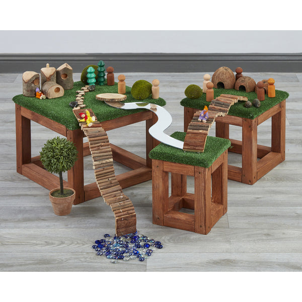 Small World Grass Platforms