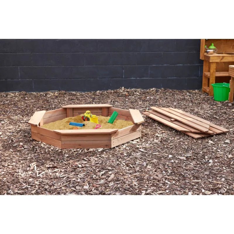 Octagonal Sandpit with Lid - EASE