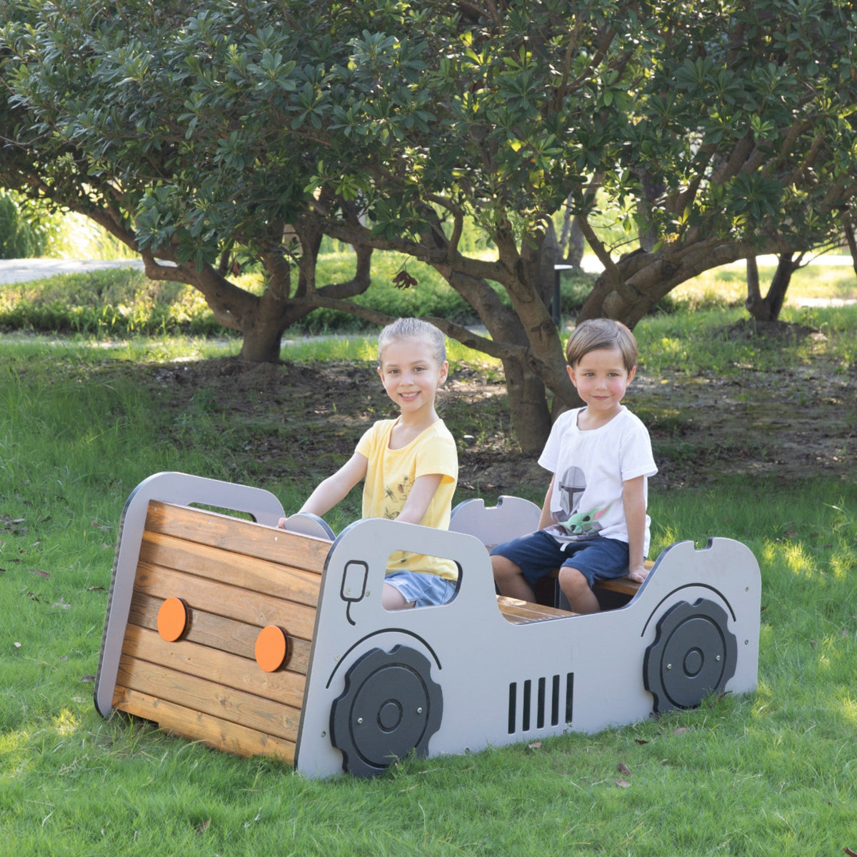 Outdoor Toy Car - EASE