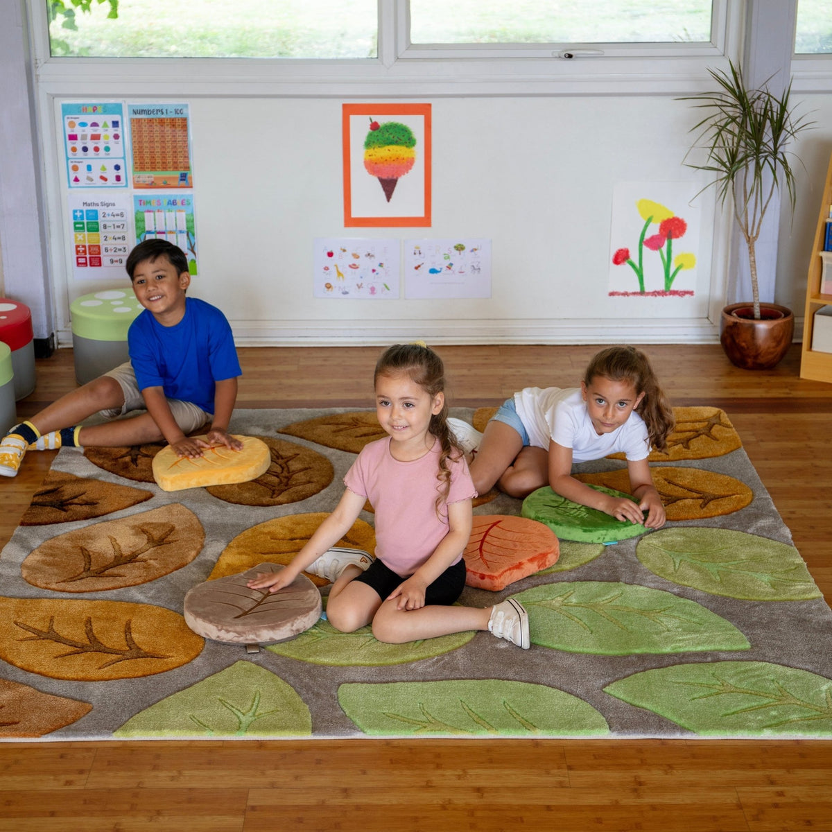 Seasonal Leaves Super Deluxe Carved Carpet - EASE