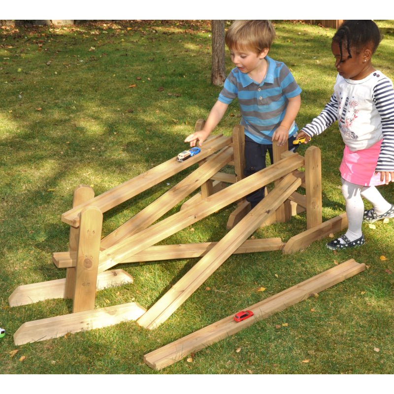 Wooden Chutes And Stands (9pk) - EASE