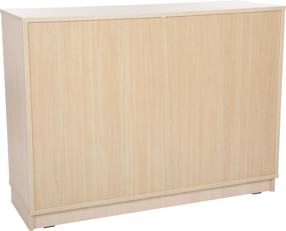 Quadro Cabinet with large shelves