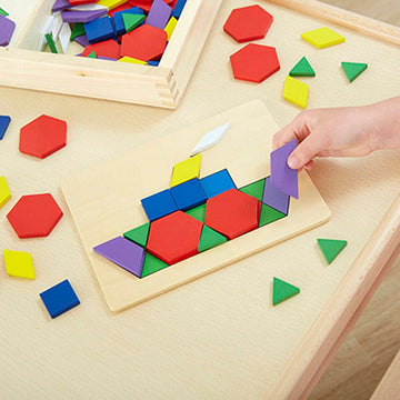 Wooden 2D Shapes and 5 Pattern Boards