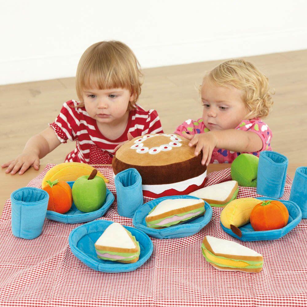 Soft Role Play Picnic Basket with Fabric Food