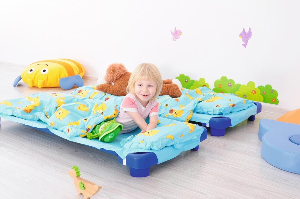Special- Buy 3 stackable beds and get FREE sheets