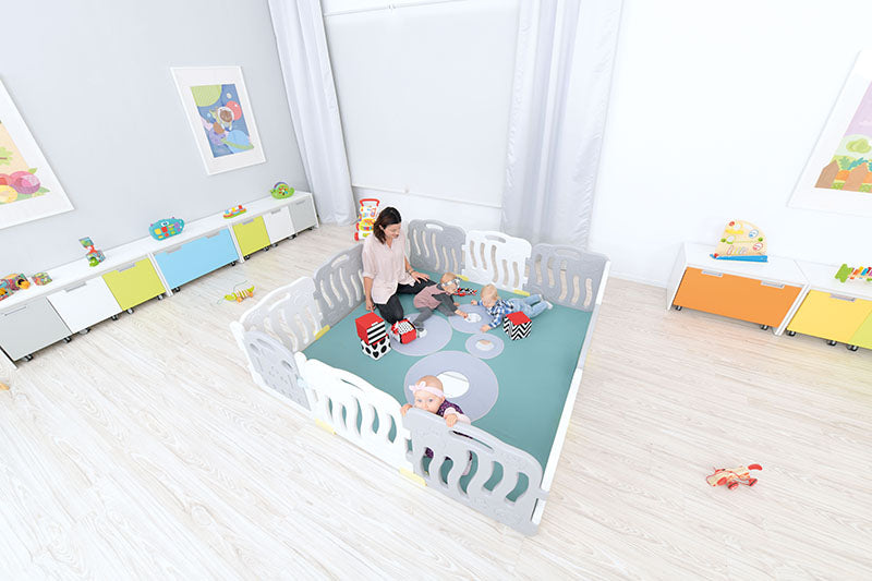 Modular Playpen with Mattress