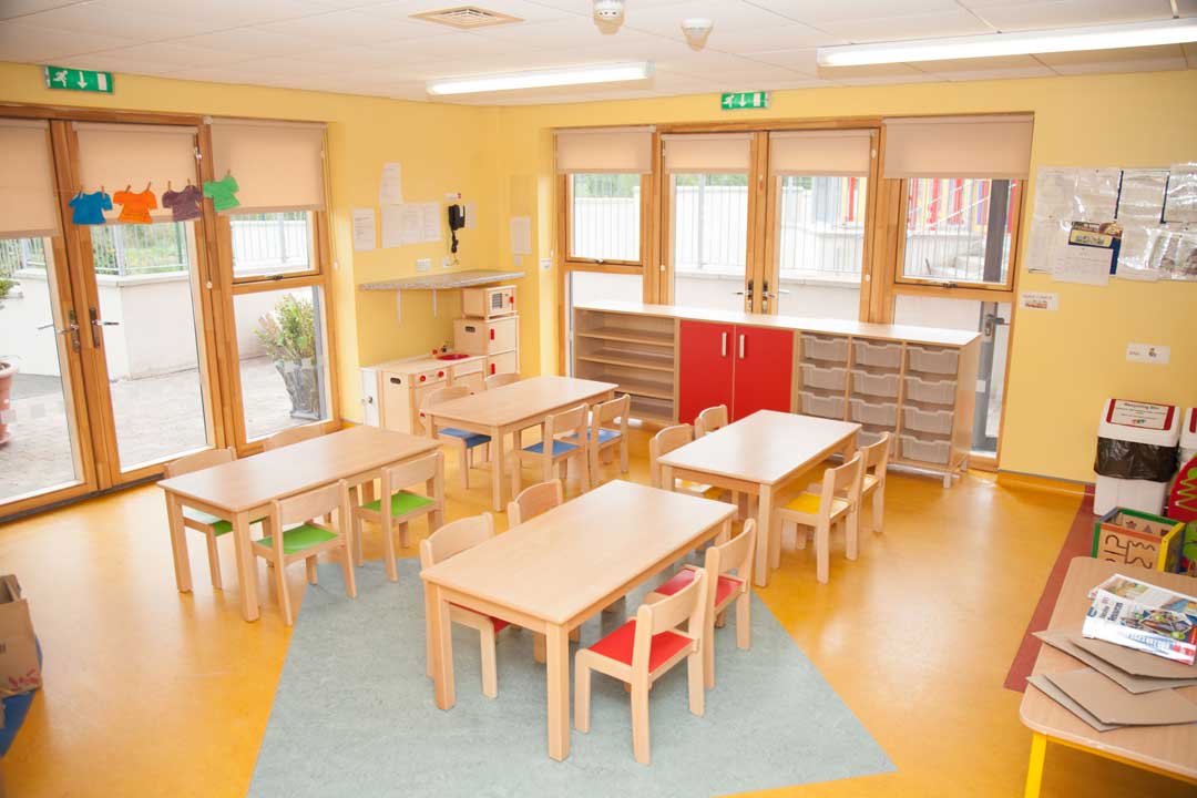 EASE Classroom with Timber chairs 30cm