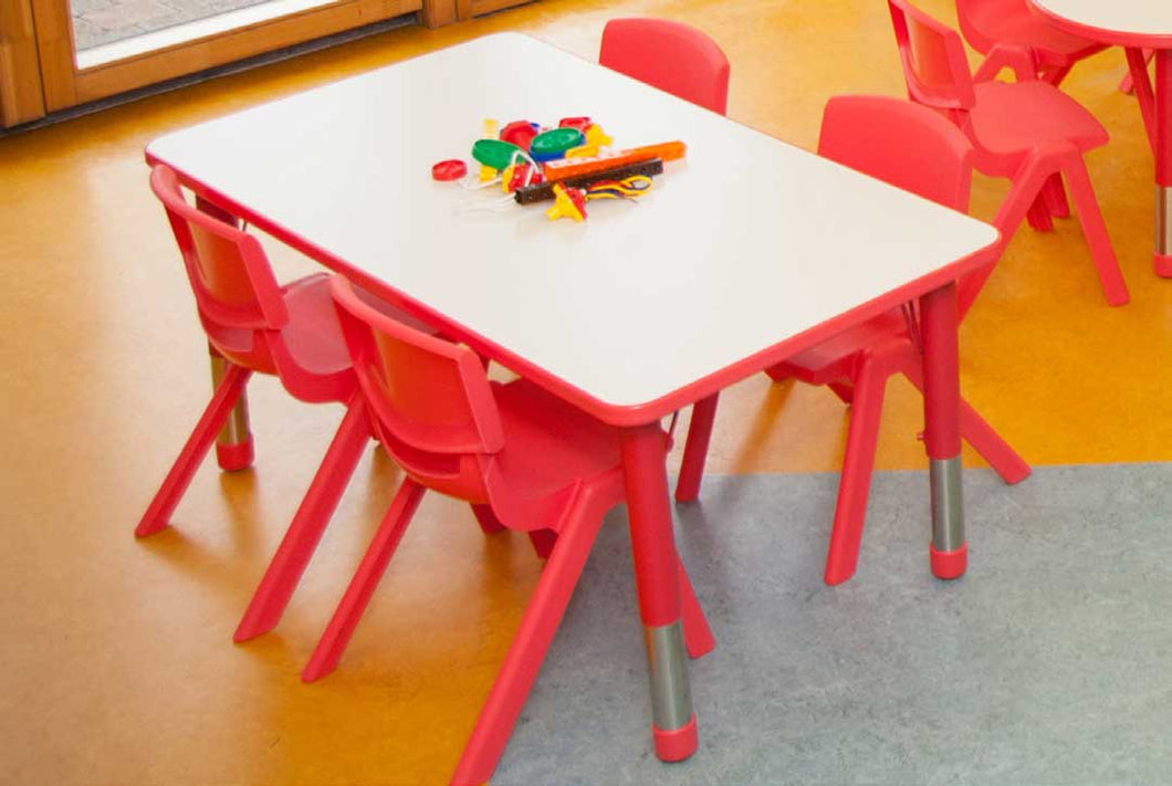 Adjustable Rectangle Polyethylene Table with White Top and 4 35cm Kite chairs